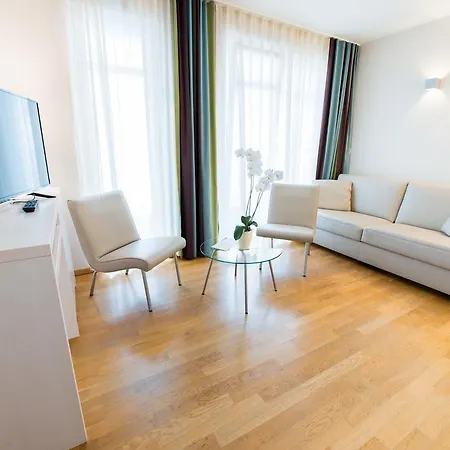 Nymphe Strandhotel & Hotel Binz