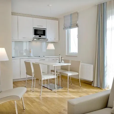 Nymphe Strandhotel & Hotel